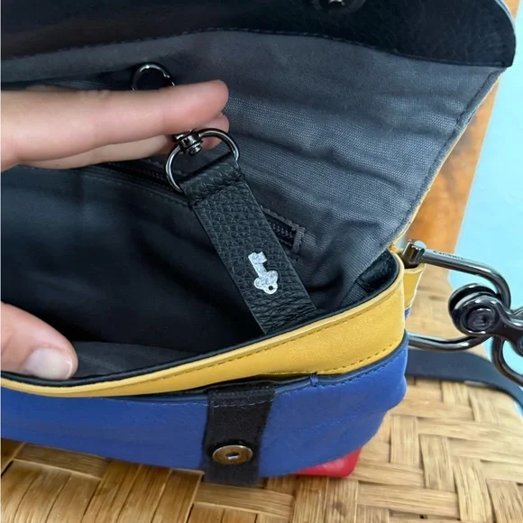 Leather Timbuk2 Primary Colors Belt Bag - Picture 7 of 7